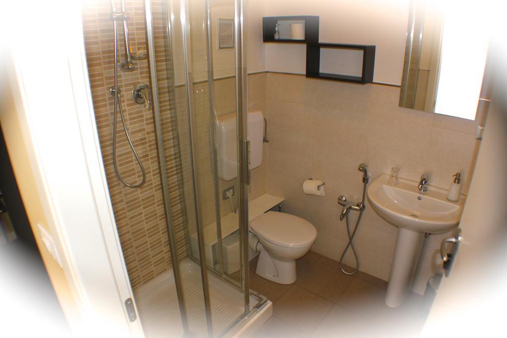 Domus Corso Umberto 18 B&B Pescara Quarto foto